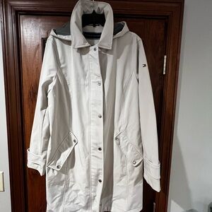 Women's Tommy Hilfiger Cream Coat